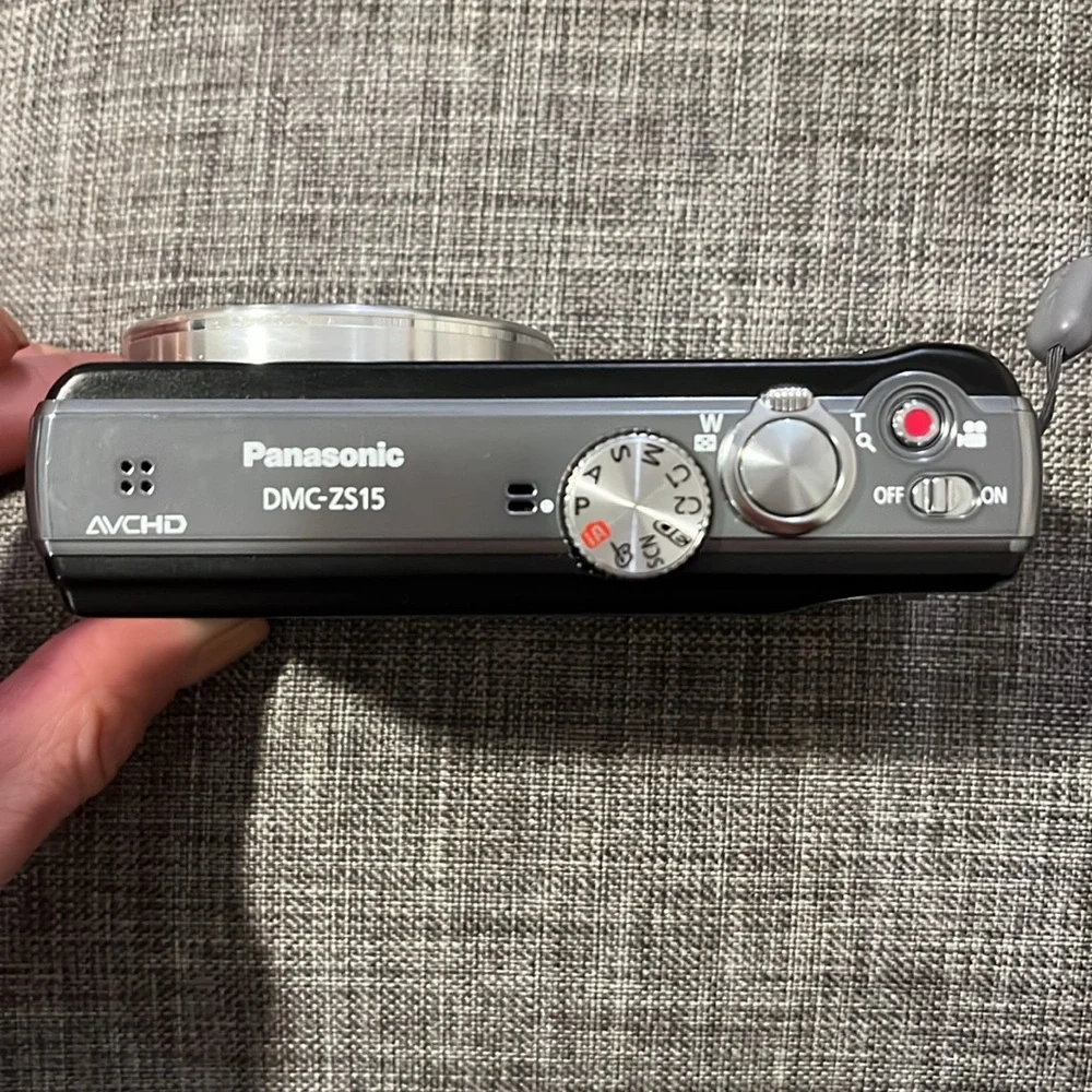 Panasonic Lumix DMC ZS15 Black 12.1MP Digital Camera w/16 Zoom